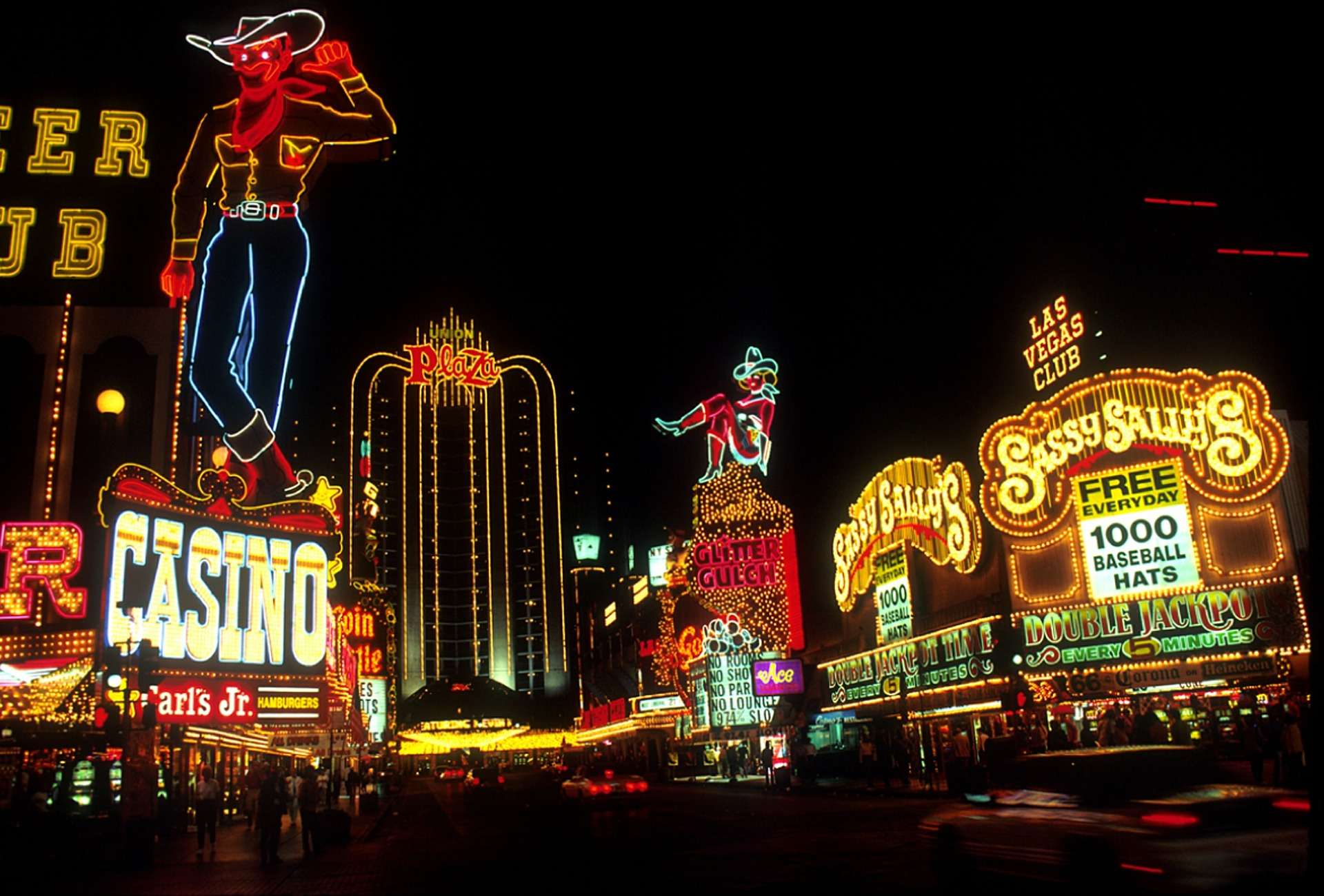 Las Vegas| Destination | Dragonfly Traveller